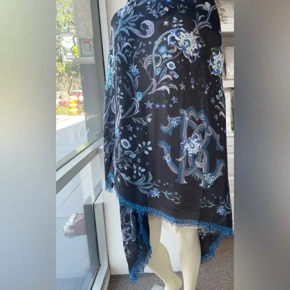 Roberto Cavalli Floral Modal Scarf/Wrap - Picture 3 of 12